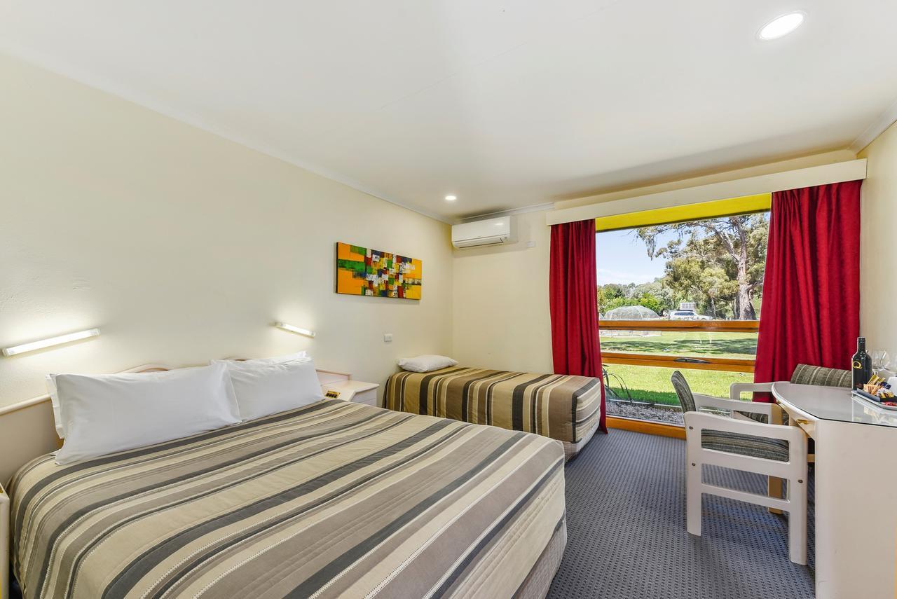 William Macintosh Motor Lodge Naracoorte Eksteriør bilde