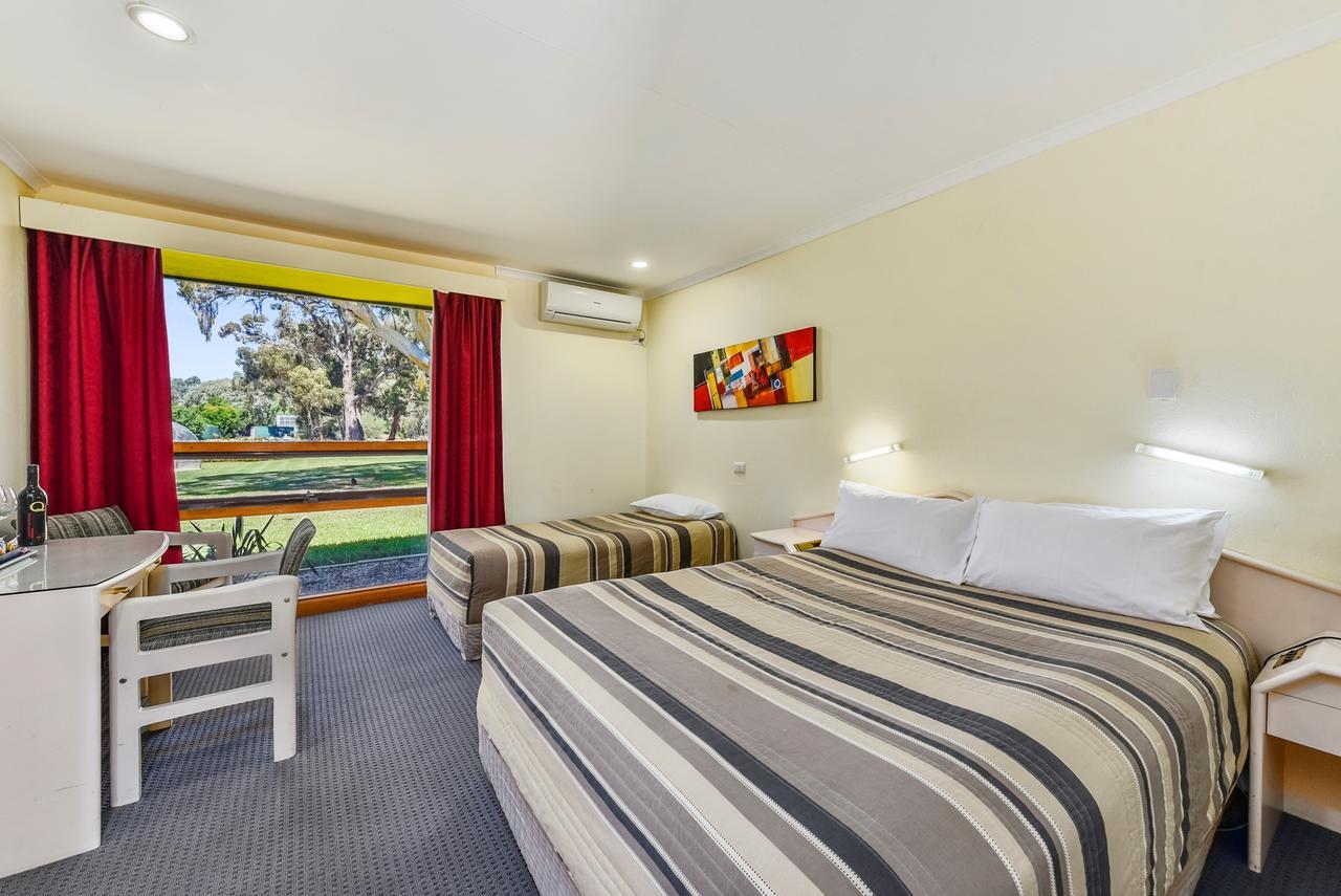 William Macintosh Motor Lodge Naracoorte Eksteriør bilde